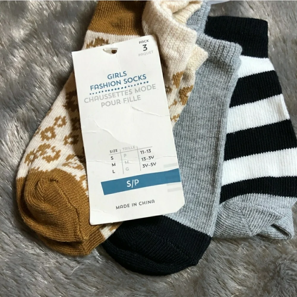 NWT 9 Variety Pack Ankle Socks for kids